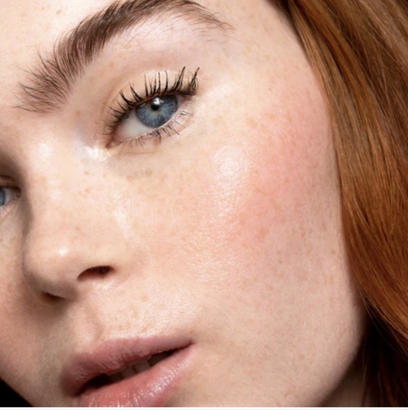 Ciate London Cranberry 9 Piece Eyeshadow Palette 0.38 Oz - Picture 4 of 11